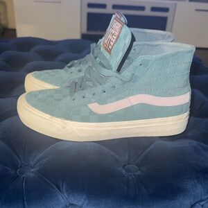 Vans High-Top Sneakers in Teal and Light Pink